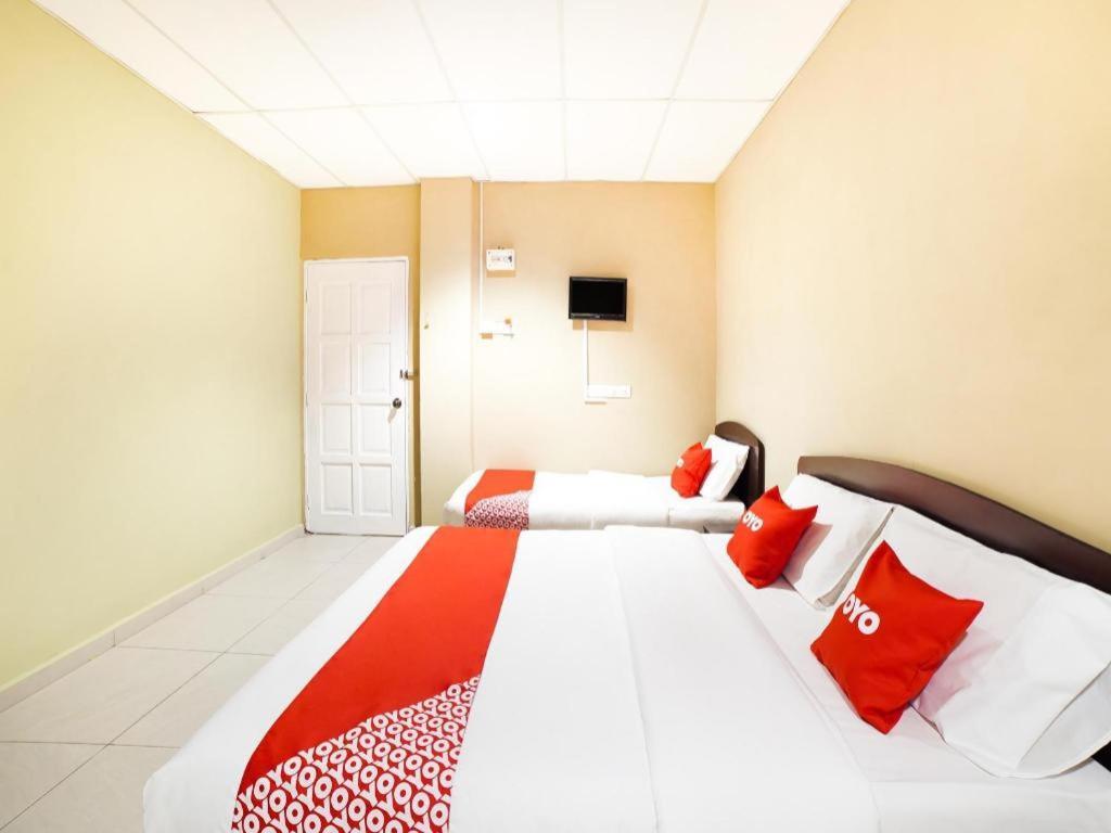 Oyo 89573 Hotel Lii View Mersing Bagian luar foto
