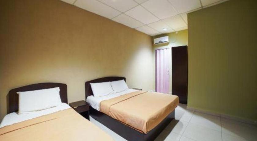 Oyo 89573 Hotel Lii View Mersing Bagian luar foto