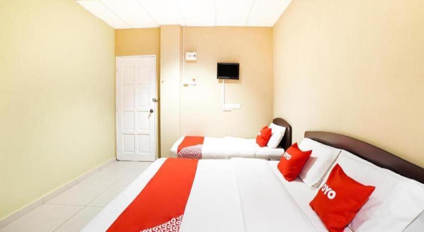 Oyo 89573 Hotel Lii View Mersing Bagian luar foto
