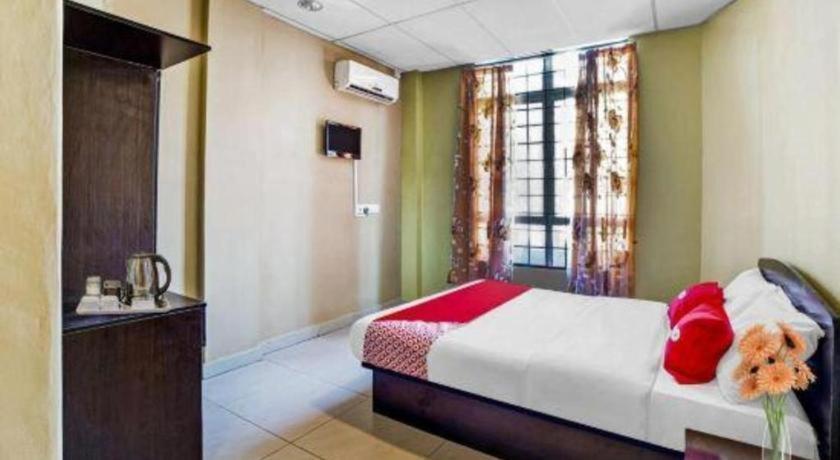 Oyo 89573 Hotel Lii View Mersing Bagian luar foto