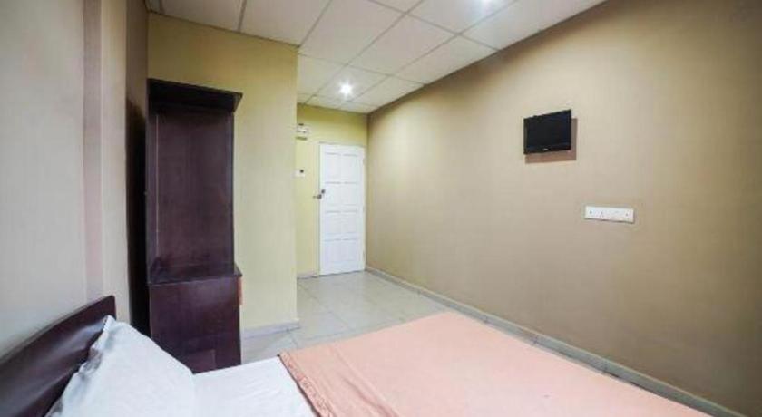 Oyo 89573 Hotel Lii View Mersing Bagian luar foto