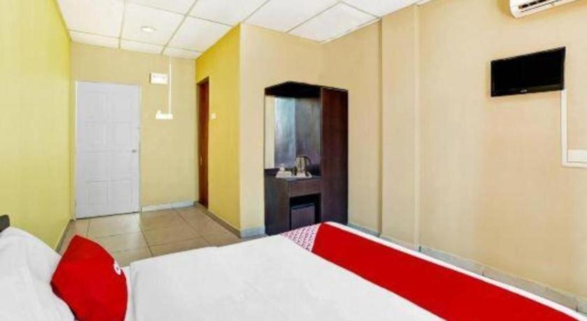 Oyo 89573 Hotel Lii View Mersing Bagian luar foto