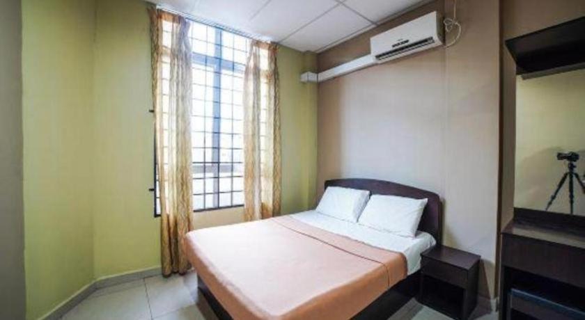 Oyo 89573 Hotel Lii View Mersing Bagian luar foto