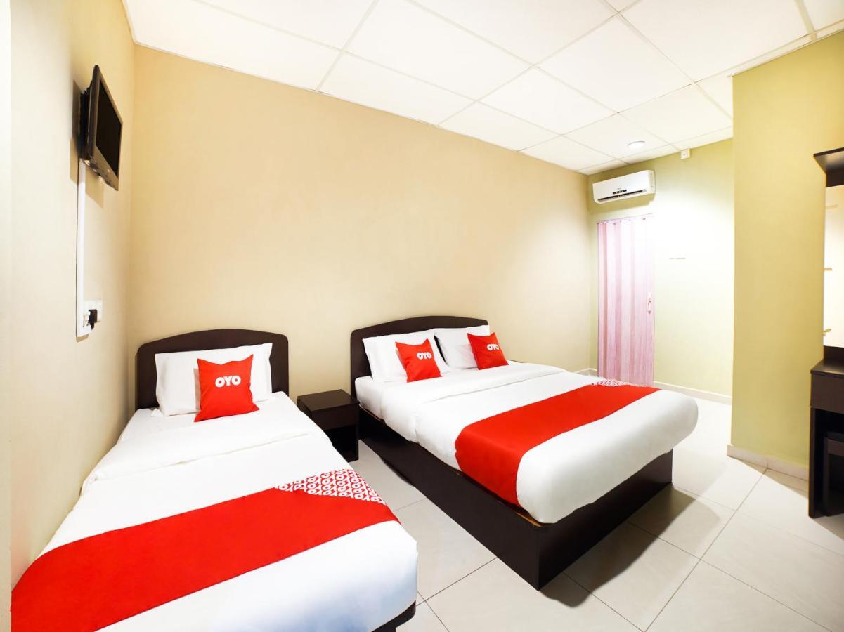 Oyo 89573 Hotel Lii View Mersing Bagian luar foto